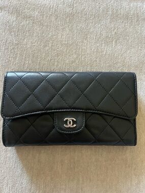 Chanel Classic Long Flap Wallet Lambskin Authentic Good Condition Retail $1400